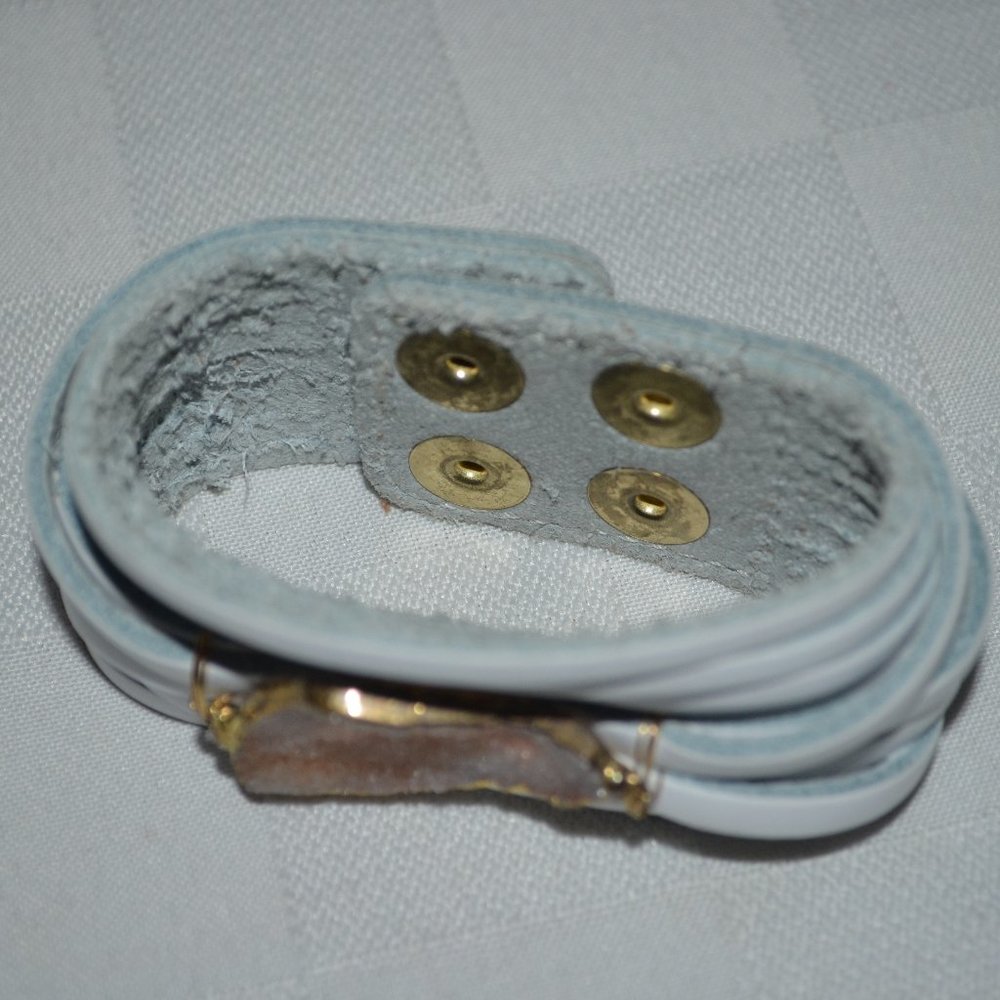 Beautiful MGD Mindy Gold Designs Handmade White Leather Pink Druzy Bracelet - Picture 5 of 7